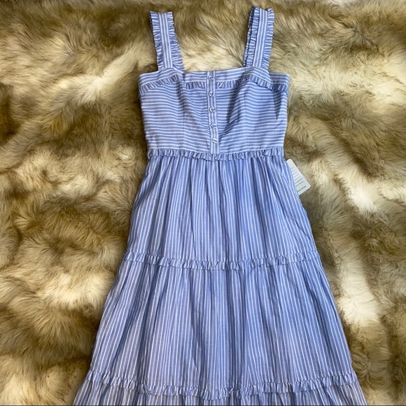 Gal meets glam Courtney 4 - Picture 5 of 12